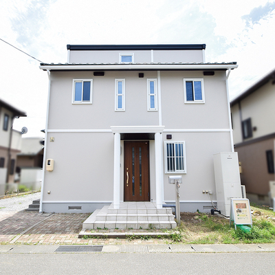 塩尻市広丘吉田　リセットハウス