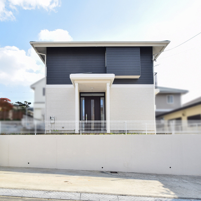 四日市市南松本町　リセットハウス